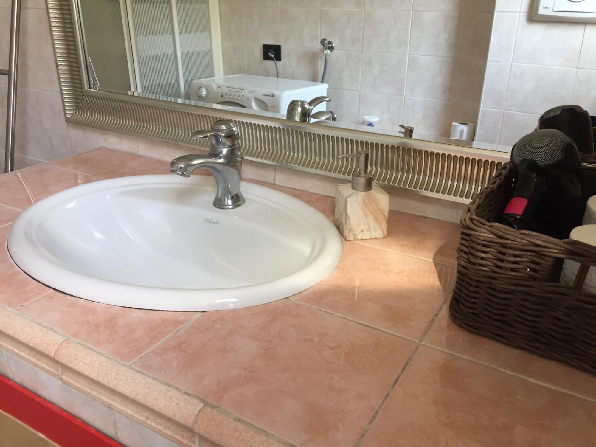 פאביה Lab42 City & San Matteo Apartment - 2 Bedrooms מראה חיצוני תמונה
